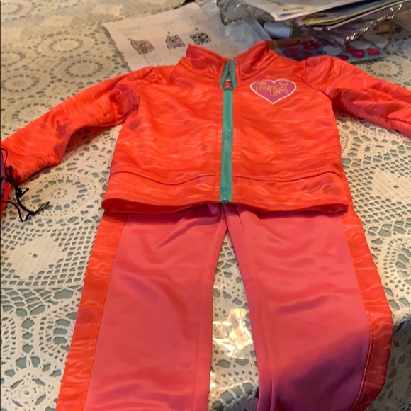 Brand new pink and orange toddler sweatsuit 3t - Picture 3 of 3